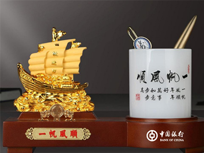 銀行與保險公司都在推薦的年會禮品