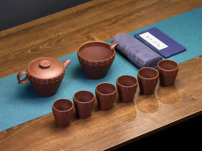 有經(jīng)驗(yàn)的商務(wù)禮品定制采購(gòu)，都是如何定制商務(wù)禮品的？