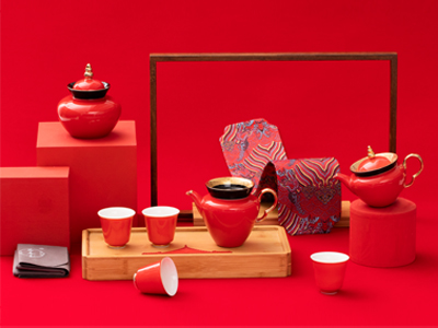 送領(lǐng)導(dǎo)送客戶(hù)的高檔會(huì)議禮品套裝推薦。