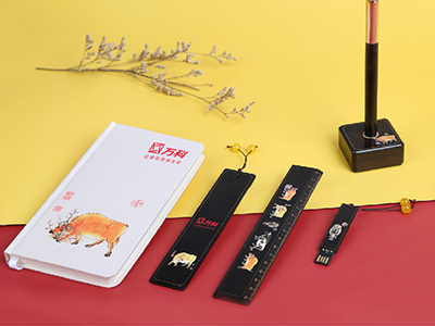年底了，如何定制一款有特色的公司文創(chuàng)禮品？